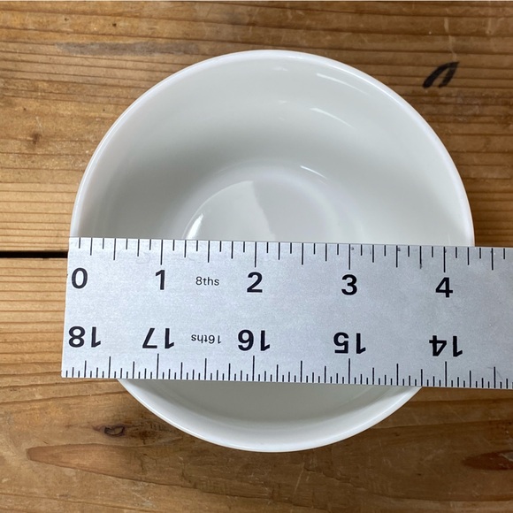 Set of Four EVA AIR Taiwan First Class Luzerne White Ceramic Bowls - Picture 11 of 12